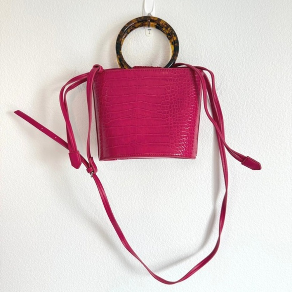 Elizabeth and‎ James Mini Bucket Bag Small Pink Croc Embossed Tortoise Handle
